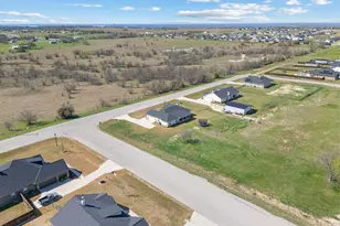 134 Stone Cyn Dr, Rhome, TX 76078 - Photo 40