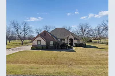 5707 Medinah Drive, Granbury, TX 76049 - Photo 1