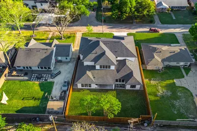3667 Ingleside Drive, Dallas, TX 75229 - Photo 36