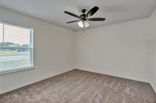 613 Crockett Dr, Cleburne, TX 76033 - Photo 24