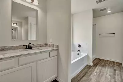 613 Crockett Drive, Cleburne, TX 76033 - Photo 20