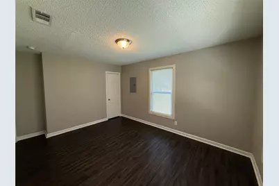 1715 W Elm Street, Denison, TX 75020 - Photo 16