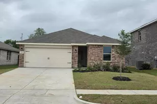 1924 Cherokee Ln, Cleburne, TX 76033 - Photo 1