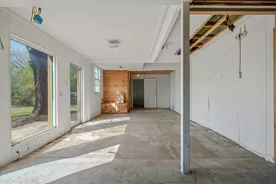 521 E Garland, Grand Saline, TX 75140 - Photo 6