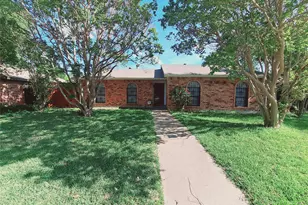 3726 Red Oak Dr, Garland, TX 75043 - Photo 2