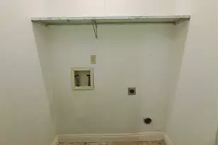 3726 Red Oak Dr, Garland, TX 75043 - Photo 14