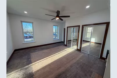 107 E Stone Street #B, Collinsville, TX 76233 - Photo 6