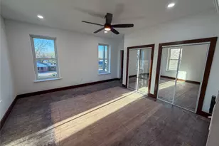 107 E Stone St, Collinsville, TX 76233 - Photo 6