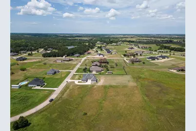 1099 Deerfield Drive, Wills Point, TX 75169 - Photo 14