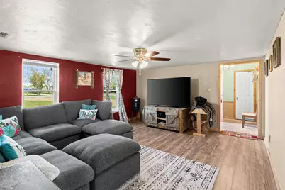 108 Paige Street, Weatherford, TX 76088 - Photo 6