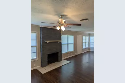 2413 Hillview Drive, Fort Worth, TX 76119 - Photo 4