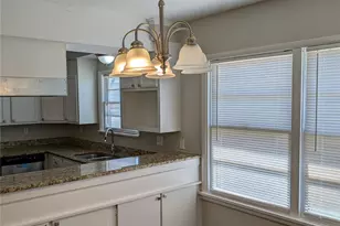 2413 Hillview Dr, Fort Worth, TX 76119 - Photo 8