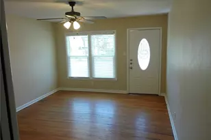 4929 Roxie St, Haltom City, TX 76117 - Photo 6