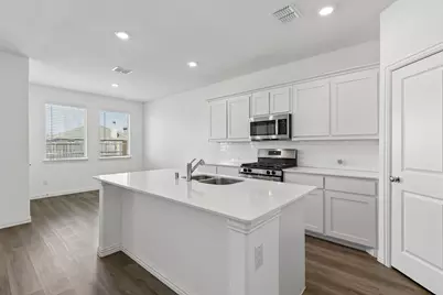 900 Chip Street, Little Elm, TX 75068 - Photo 2