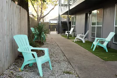 2821 Reagan Street #202, Dallas, TX 75219 - Photo 12