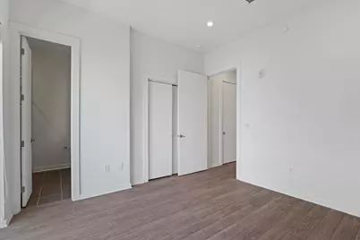 410 W 9th Street #101, Dallas, TX 75208 - Photo 14