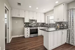 1094 Palm Ct, Mansfield, TX 76063 - Photo 8