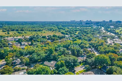 8518 Richardson Branch Trail, Dallas, TX 75243 - Photo 32