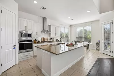 604 Shoreline Ridge Drive, Little Elm, TX 75068 - Photo 6