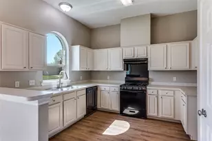 7317 Royal Oak Dr, Benbrook, TX 76126 - Photo 8