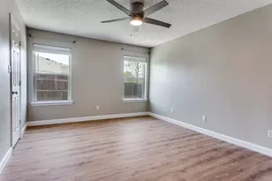 7317 Royal Oak Dr, Benbrook, TX 76126 - Photo 12