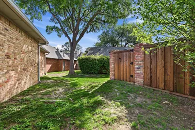 5020 Briar Tree Drive, Dallas, TX 75248 - Photo 22