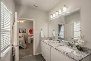 1201 Summerset Ln, Burleson, TX 76028 - Photo 14