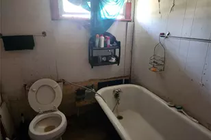 408 E Main St, Wolfe City, TX 75496 - Photo 6