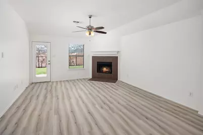 2417 Eisenhower Drive, McKinney, TX 75071 - Photo 6