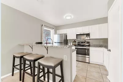 6747 S Creek Drive, Fort Worth, TX 76133 - Photo 4