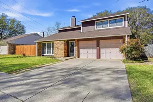 3404 Andover Dr, Bedford, TX 76021 - Photo 2