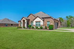 747 Hickory Ln, Royse City, TX 75189 - Photo 2