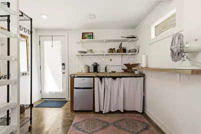 1930 Mayflower Drive, Dallas, TX 75208 - Photo 22