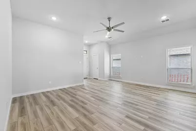 295 Bright Alcove Court, Lavon, TX 75166 - Photo 8