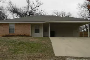 416 N Ave B, Springtown, TX 76082 - Photo 1