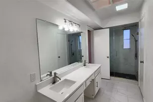 1526 Silverleaf Dr, Carrollton, TX 75007 - Photo 20