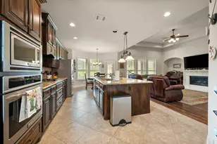 3710 Patty Ln, Arlington, TX 76016 - Photo 10