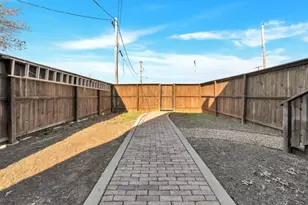 106 W Main St, Pilot Point, TX 76258 - Photo 34