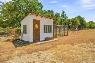 230 Private Rd 2174, Decatur, TX 76234 - Photo 32