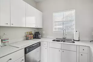 4111 Cole Ave, Dallas, TX 75204 - Photo 14