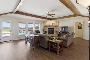 1570 Bryson Ln, Midlothian, TX 76065 - Photo 4