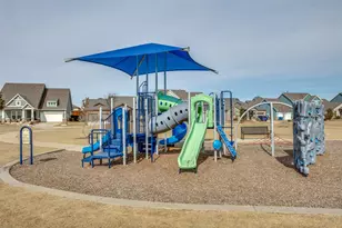 8715 Royal Star Rd, Rowlett, TX 75089 - Photo 32