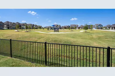 8715 Royal Star Road, Rowlett, TX 75089 - Photo 30