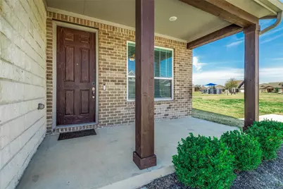 8715 Royal Star Road, Rowlett, TX 75089 - Photo 4