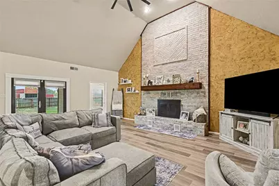 969 Three Skillet Road, Springtown, TX 76082 - Photo 6