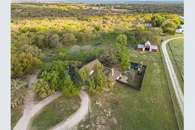 969 Three Skillet Road, Springtown, TX 76082 - Photo 28