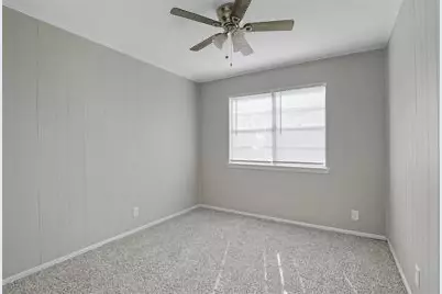 208 D Street, Whitesboro, TX 76273 - Photo 6
