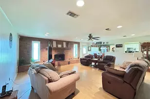 517 Junell St, Sulphur Springs, TX 75482 - Photo 6