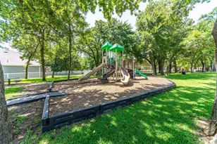 9225 Benevolent Ct, Providence Village, TX 76227 - Photo 32