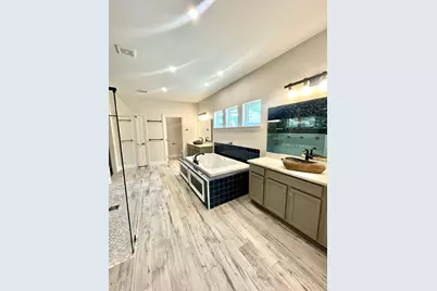 7417 Weathertop Drive, Shreveport, LA 71107 - Photo 2